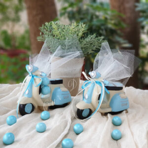 Μπομπονιέρα Βάπτισης Βέσπα τιρκουάζ και μπεζ