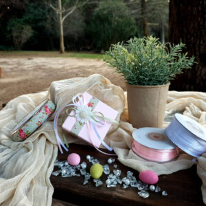 Μπομπονιέρα Βάπτισης Κουτί Ροζ με Floral Κορδέλα