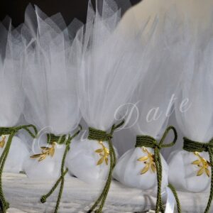 Μπομπονιέρα Γάμου Τούλινη με Ελιά