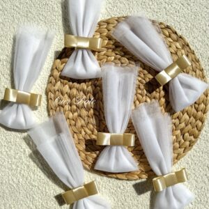 Μπομπονιέρα Γάμου Τούλινη με Μπεζ Κορδέλα