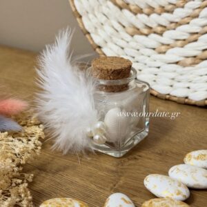 Μπομπονιέρα Τετράγωνο Βαζάκι με Πούπουλο και Πέρλα