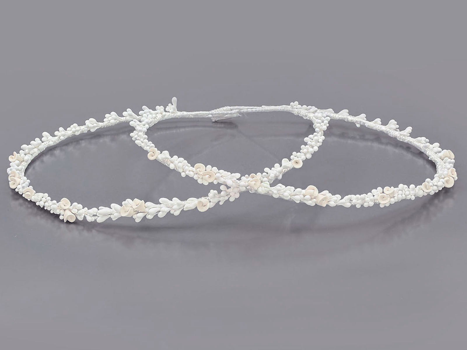 Στέφανα Γάμου Πορσελάνινα σε Λευκό και Ιβουάρ Άνθη